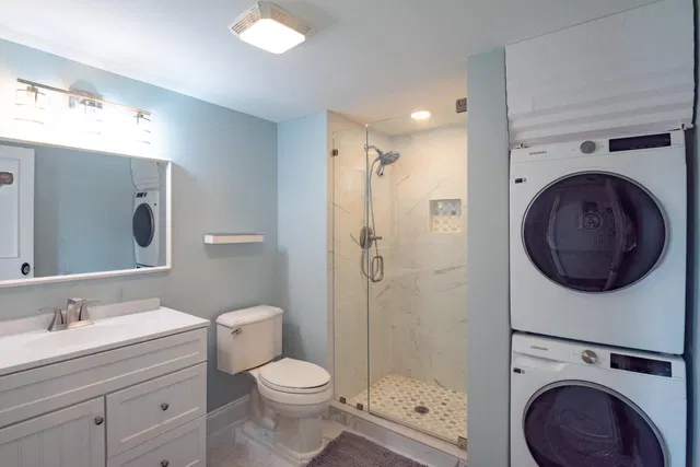 Unit D photo 13