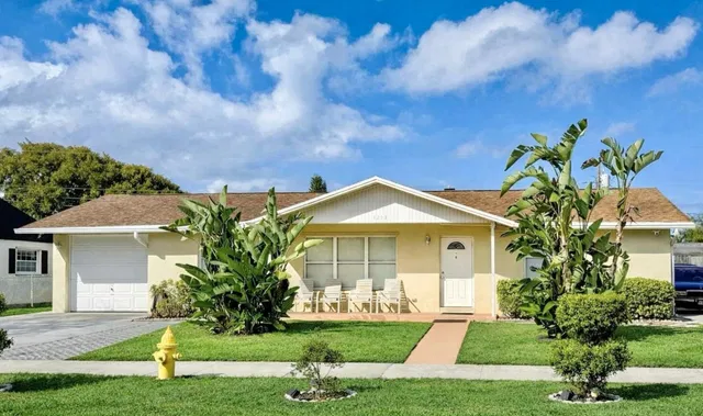 Residence photo 6