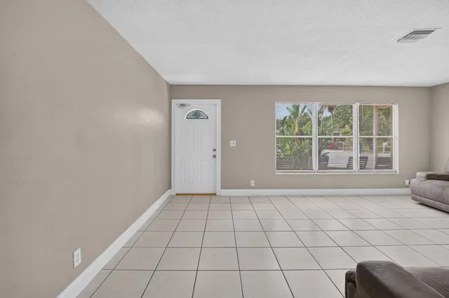 Residence photo 10