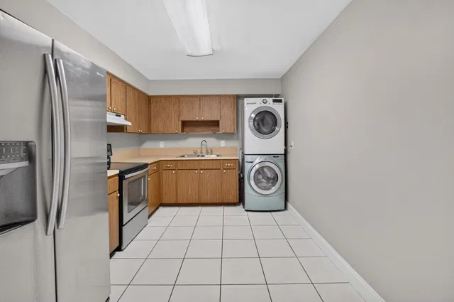 Residence photo 15