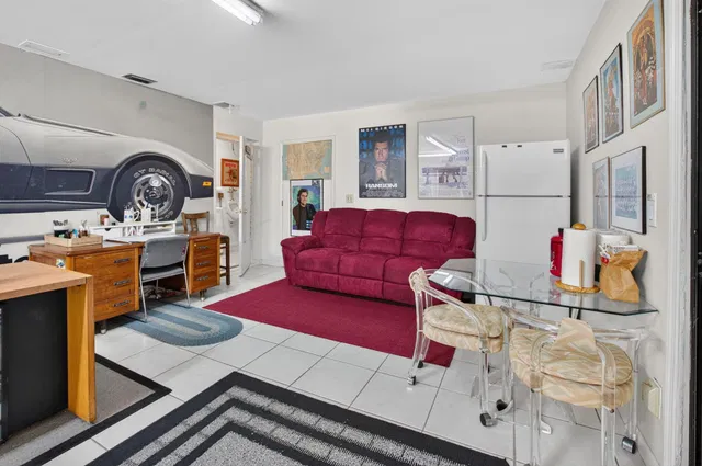 Residence photo 50