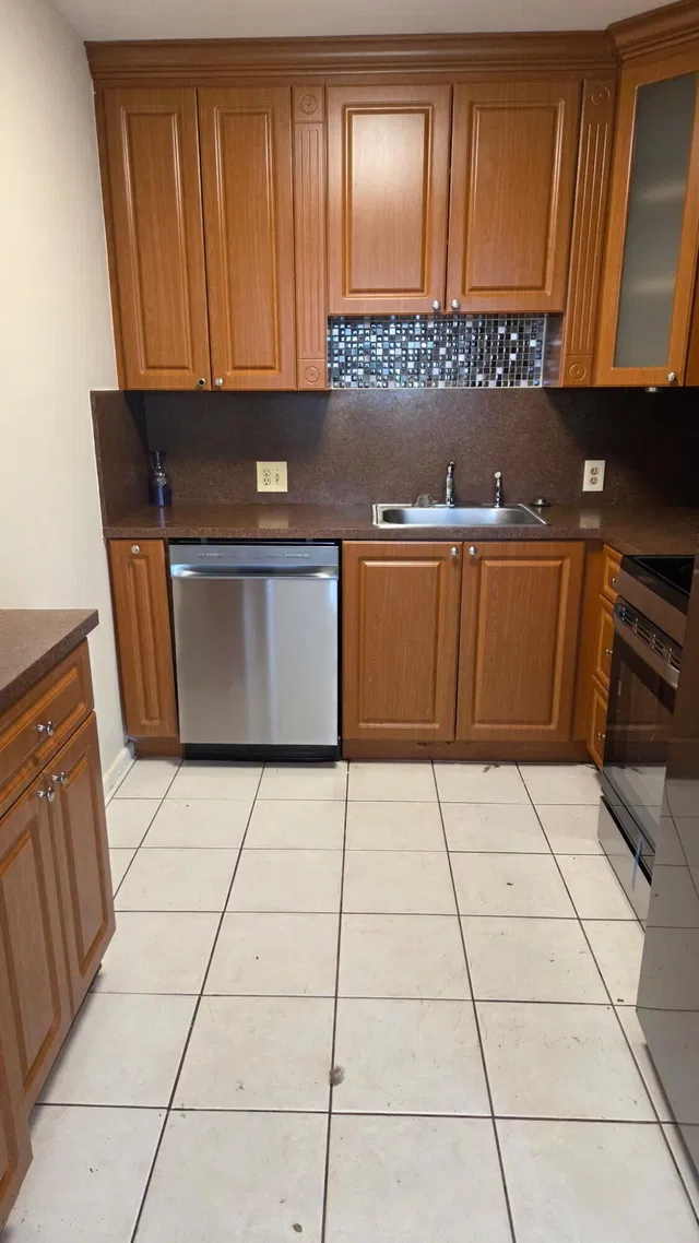 Residence photo 3