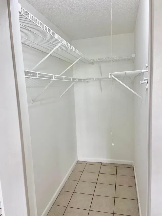 Residence photo 14