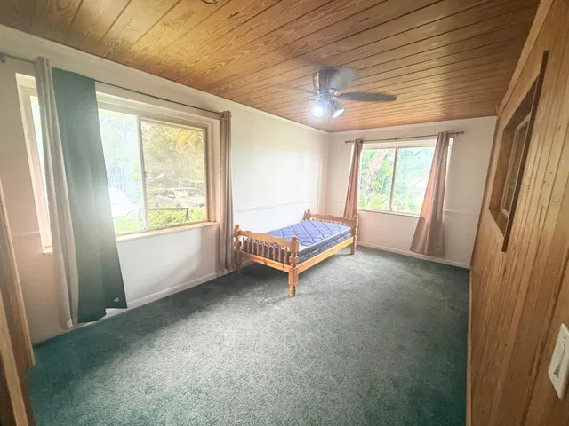 Residence photo 17