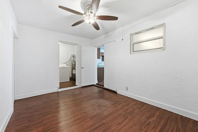 Residence photo 18