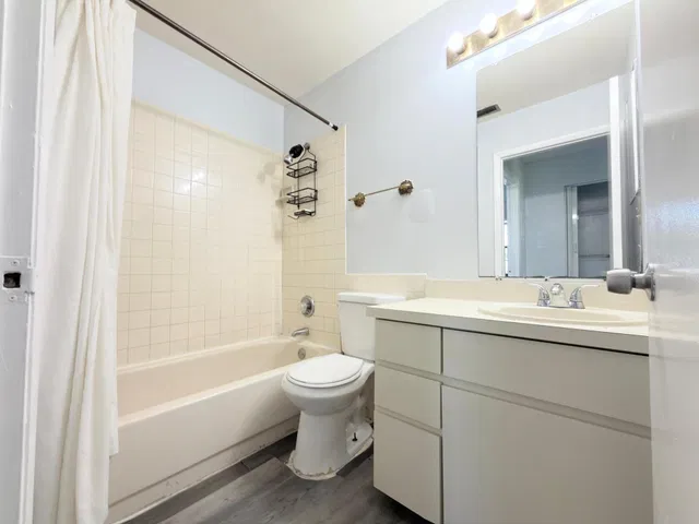Residence photo 6