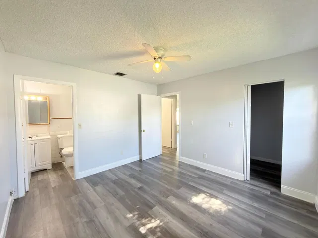 Residence photo 11