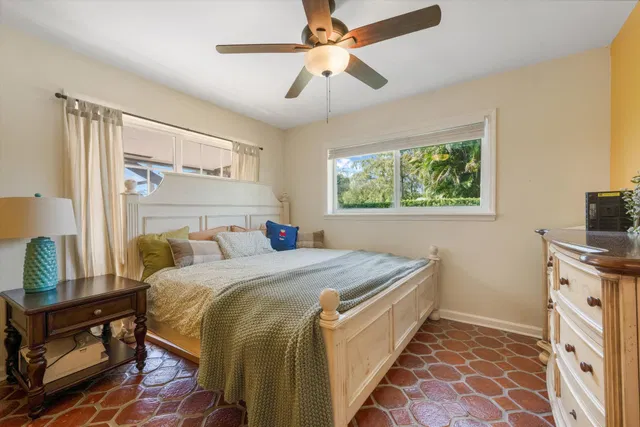 Residence photo 18