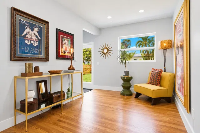Residence photo 18