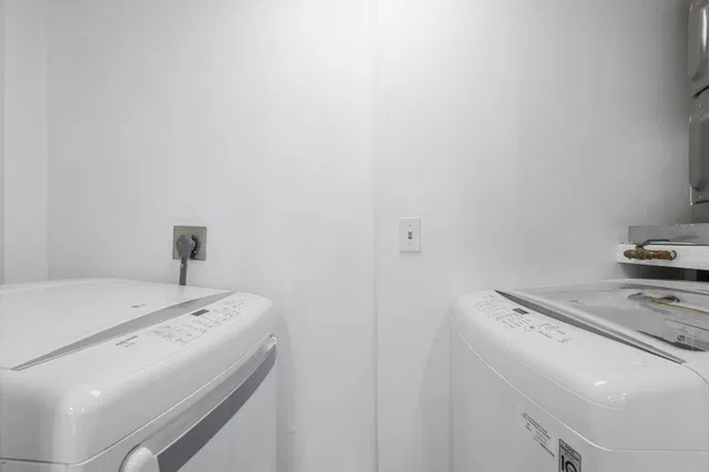  Unit 212 photo 19