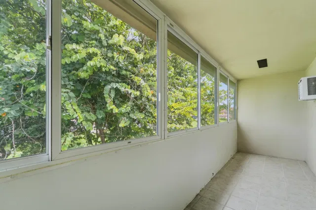  Residence photo 13