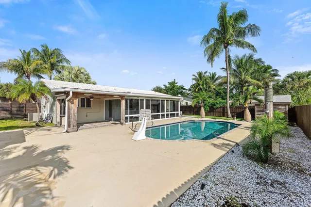 Residence photo 15