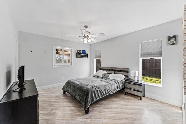Residence photo 27