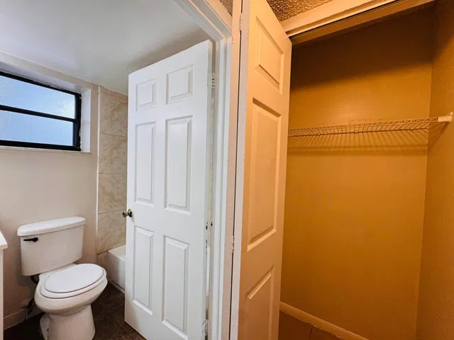 Unit 102 photo 21