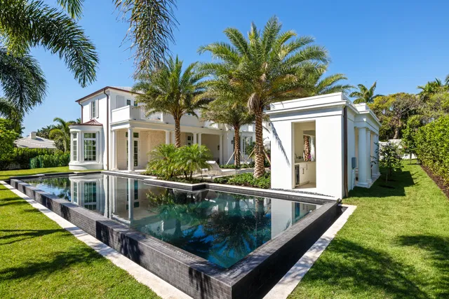 North End Palm Beach Residence photo 29
