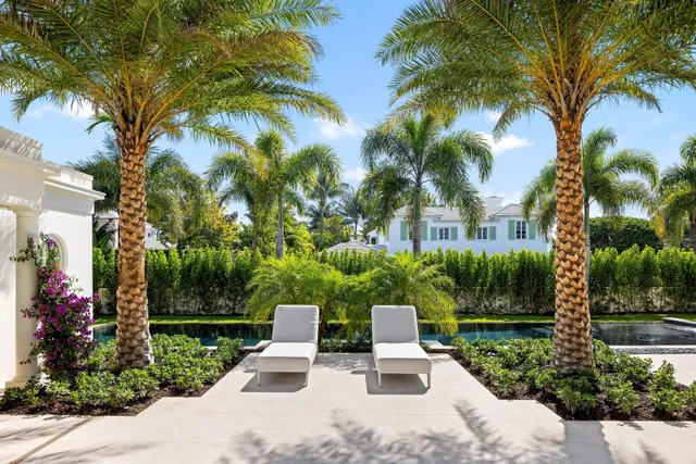 North End Palm Beach Residence photo 36