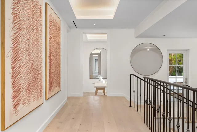 North End Palm Beach Residence photo 48