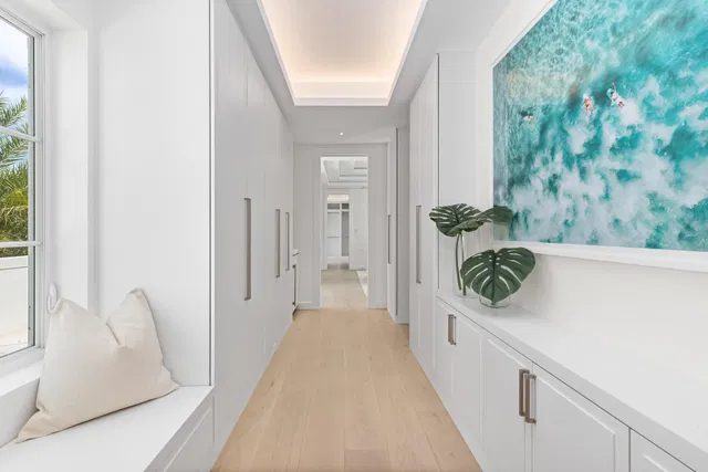 North End Palm Beach Residence photo 52