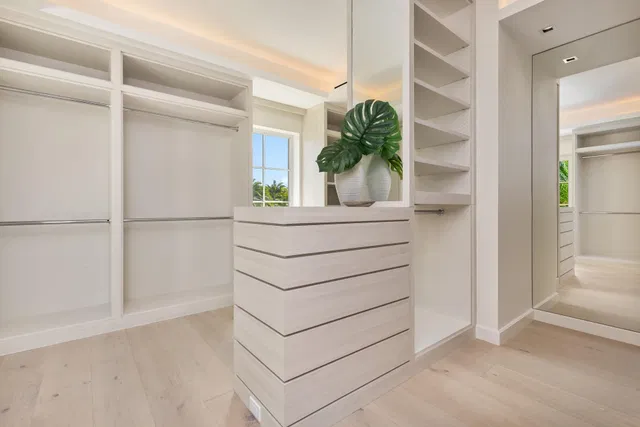 North End Palm Beach Residence photo 60