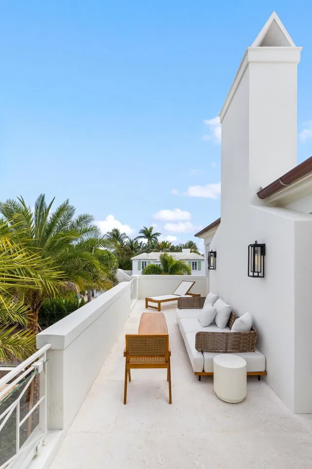North End Palm Beach Residence photo 65