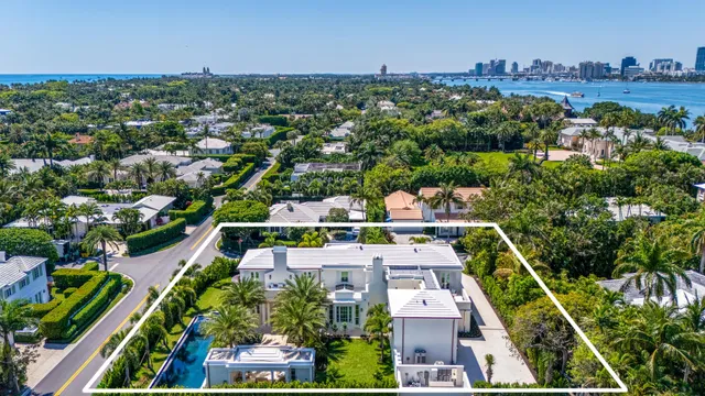 North End Palm Beach Residence photo 75