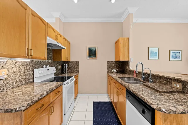  Residence photo 10