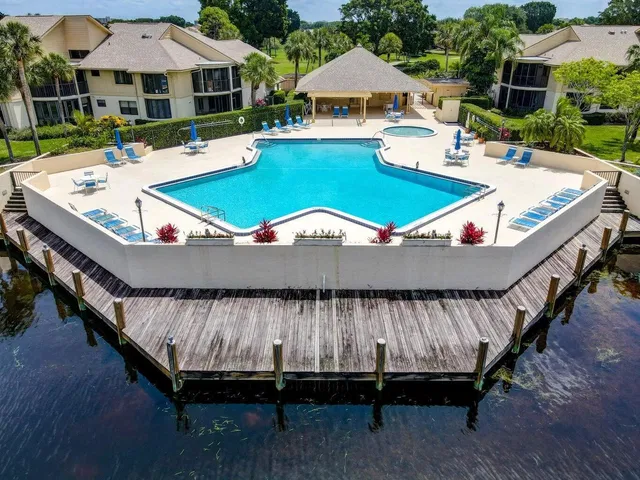 Jonathan's Landing Jupiter FL Residence photo 24