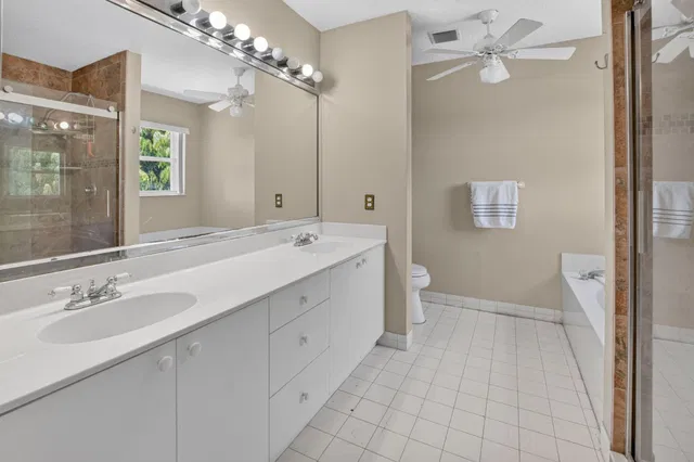  Residence photo 19