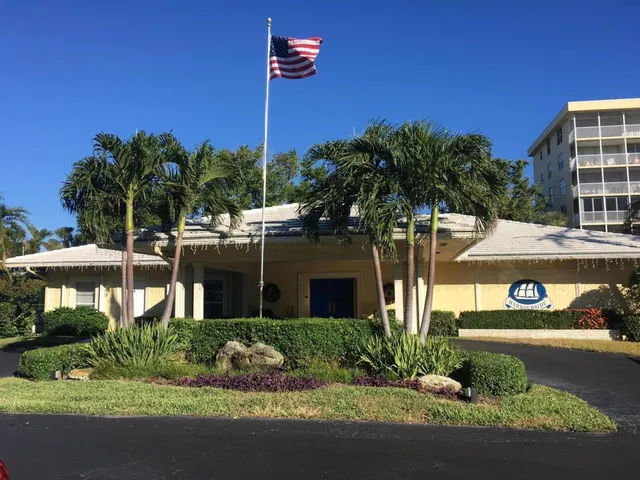  Unit 1204 photo 6