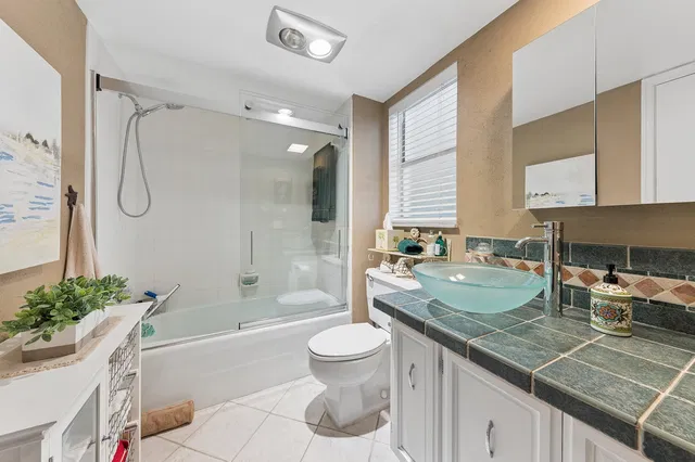  Unit 1204 photo 22