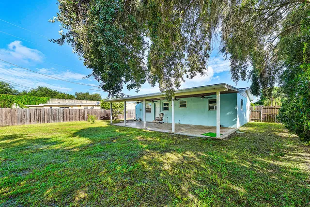 Residence photo 20