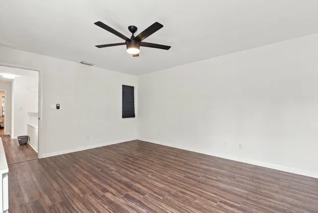 Residence photo 22