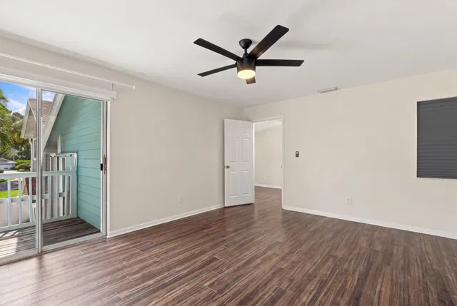 Residence photo 24