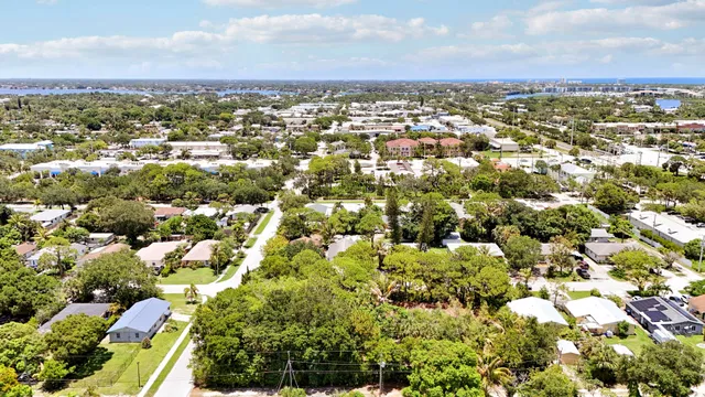 Residence photo 6