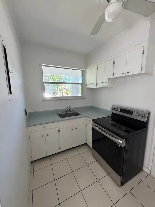 West Palm Beach Residence photo 4