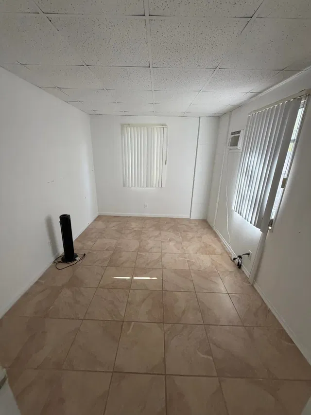 West Palm Beach Residence photo 6