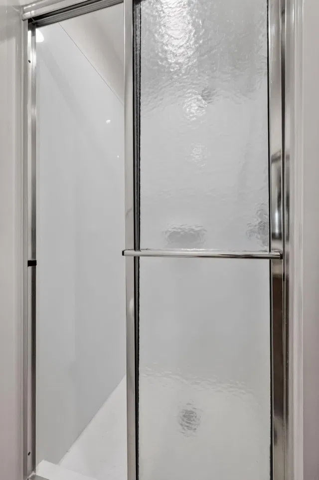 Unit 318 photo 26