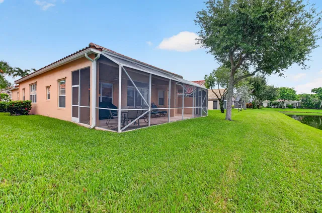 Residence photo 36
