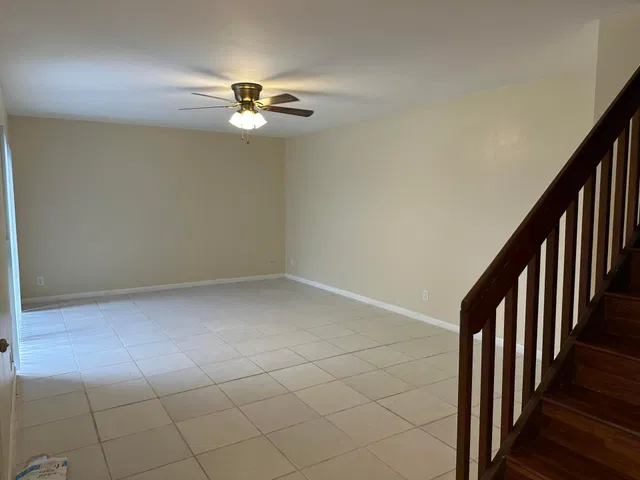 Residence photo 6