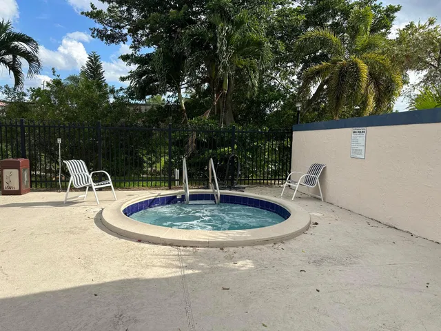 Residence photo 15