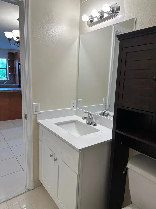 Residence photo 19