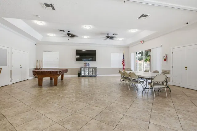 Residence photo 34