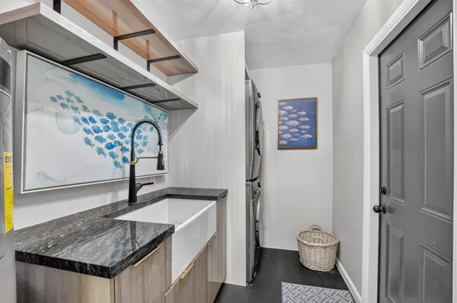 Residence photo 20