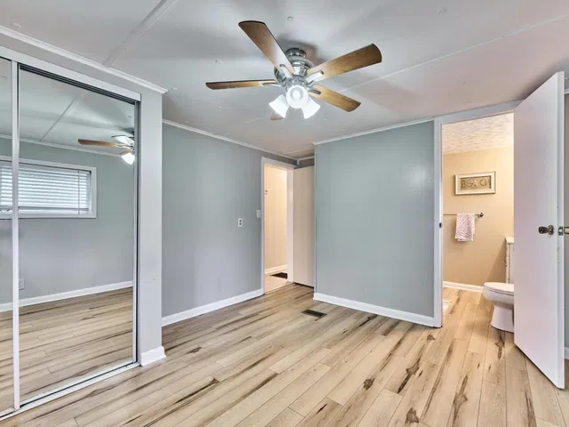 Residence photo 23