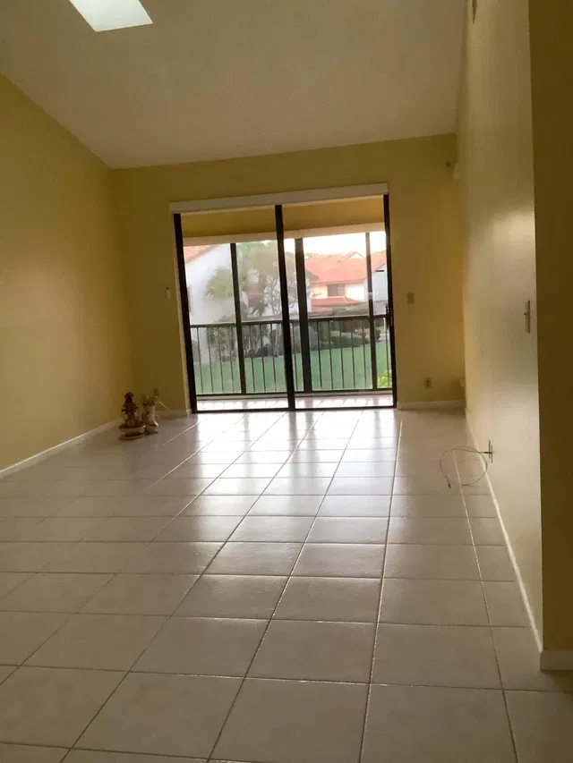  Unit 31cr photo 6