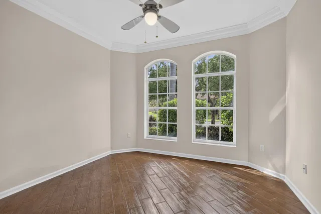  Residence photo 35