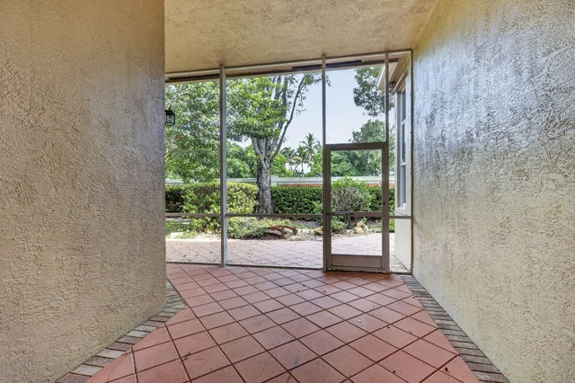  Residence photo 40