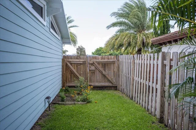  Residence photo 28