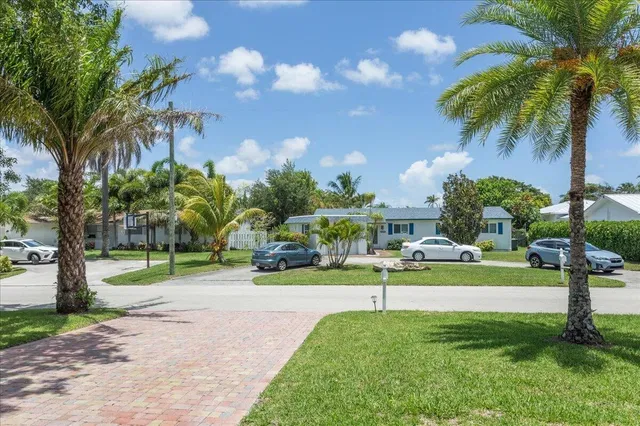  Residence photo 32