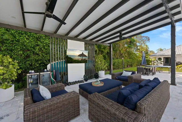 Residence photo 10